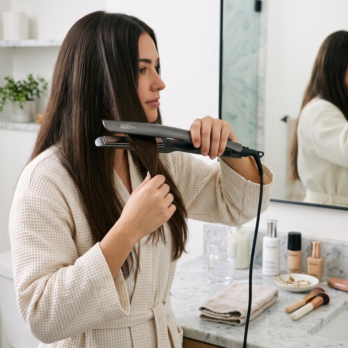 Pressed Perfection Digital 1" Ceramic Flat Iron