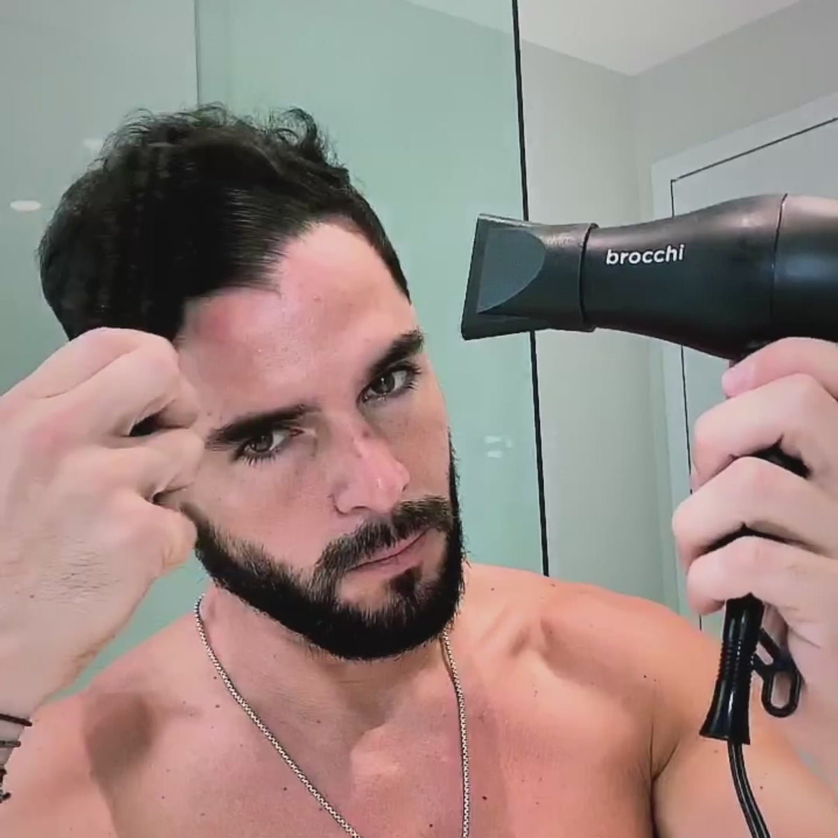 Load video: Blow Dry &amp; Brush Set
