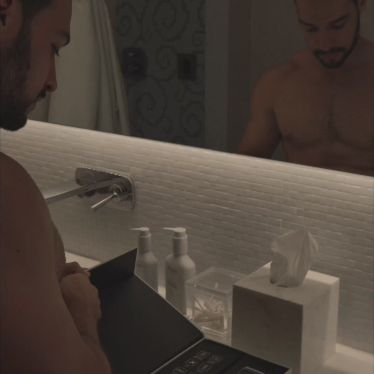 Load video: Clipper Pro - Digital Face and Body Hair Trimmer